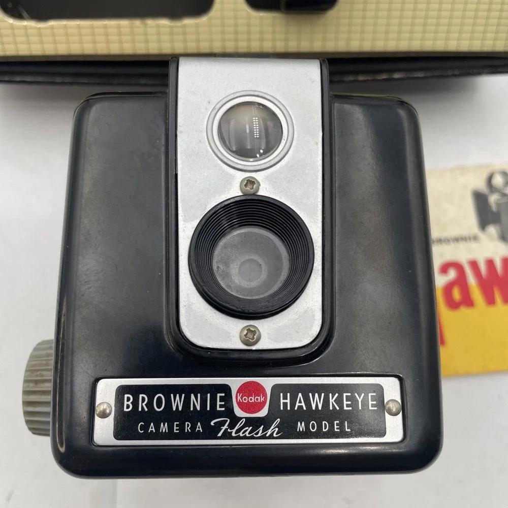 Vtg Kodak Brownie Hawkeye Outfit Camera w/Original Box w/Flash  Excellent Cond